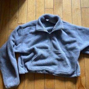 Aritizia TNA Polar Cropped Fleece Half Zip Grey